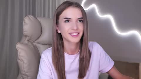 entya online show from 10/16/25, 05:41