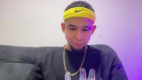 enyel_100 online show from 02/01/26, 08:02