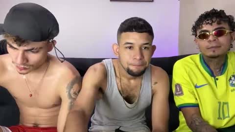 enyel_100 online show from 03/12/26, 06:41