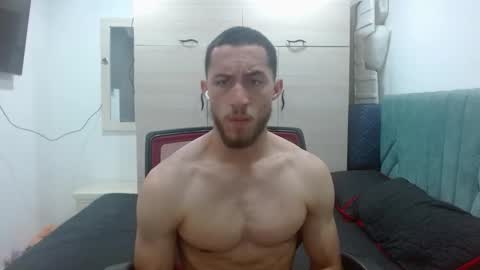 enzo_savage online show from 11/18/25, 06:01