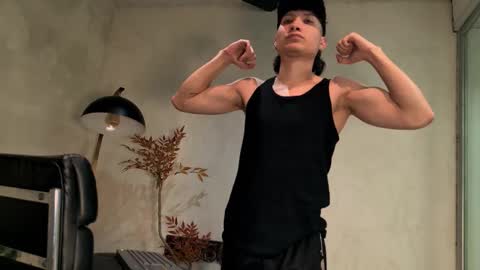 enzo_steel online show from 11/29/25, 07:11