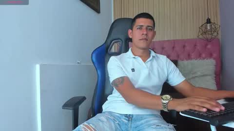 EnzoRodriguez online show from 04/13/26, 02:55