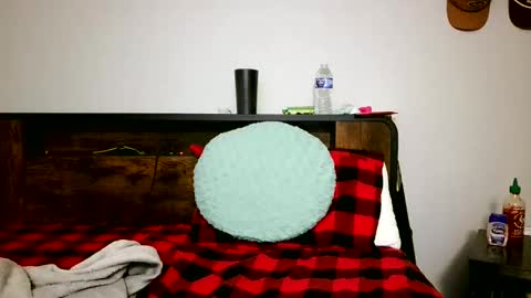 Snapshot of eofficiall chatting on 12/28/24, 10:47 Eve online show from 12/28/24, 10:47