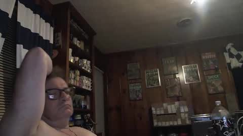 ephebophil online show from 04/18/26, 04:27