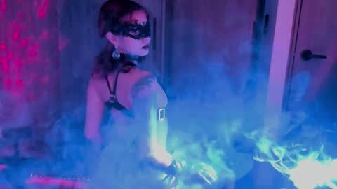 Leyla online show from 01/15/26, 10:02