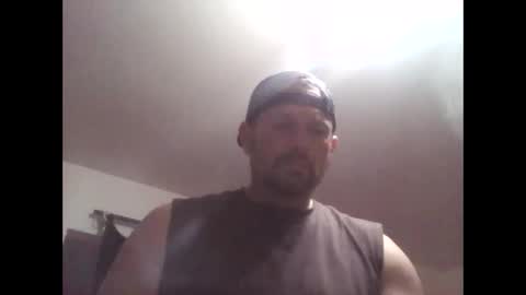 Snapshot of epictriggz chatting on 03/29/26, 07:25 slutcouple online show from 03/29/26, 07:25