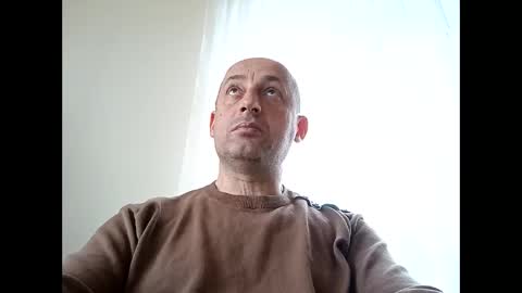 Snapshot of epu17 chatting on 03/29/26, 12:27 epu17 online show from 03/29/26, 12:27