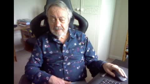 erasmus_d online show from 02/03/25, 12:36