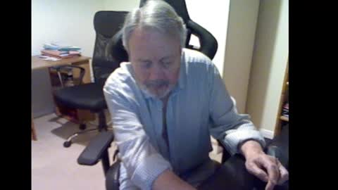 erasmus_d online show from 02/27/25, 06:20