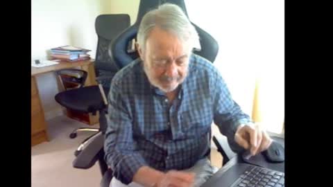 erasmus_d online show from 09/12/25, 05:02