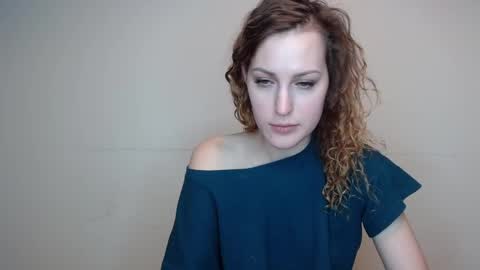 Erdbeeren mit Sahne online show from 12/10/24, 05:00