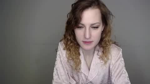 Erdbeeren mit Sahne online show from 01/03/25, 12:30