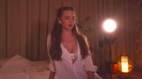 Ana Marie online show from 12/15/25, 11:20