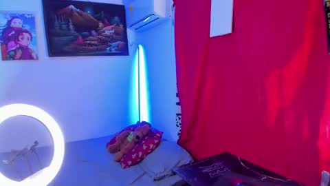 Snapshot of eren_blade_ chatting on 01/19/25, 03:08 Tht BOSS Eren online show from 01/19/25, 03:08