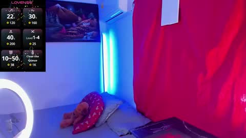 Snapshot of eren_blade_ chatting on 02/08/25, 04:36 Tht BOSS Eren online show from 02/08/25, 04:36