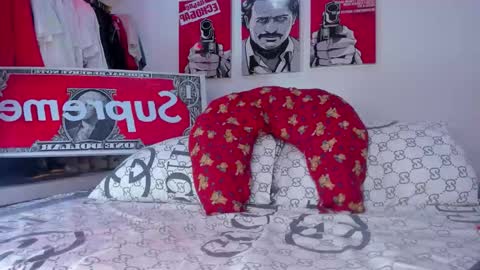 Tht BOSS Eren online show from 12/22/25, 01:57