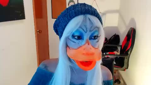 sofia online show from 06/10/26, 12:22