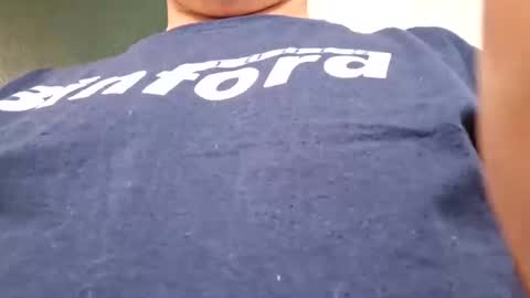 Snapshot of eric4698523103 chatting on 02/04/25, 09:49 eric4698523103 online show from 02/04/25, 09:49