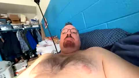 eric625456 online show from 03/01/26, 04:09