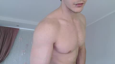 Eric Crush online show from 05/19/26, 04:30