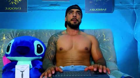 Brayan online show from 11/14/25, 03:27