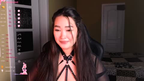 Snapshot of erica_wayne chatting on 01/09/25, 07:52 Erica Wayne online show from 01/09/25, 07:52