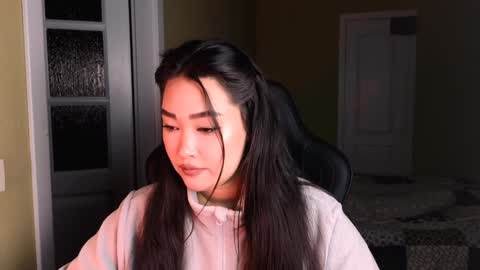 Snapshot of erica_wayne chatting on 01/12/25, 01:27 Erica Wayne online show from 01/12/25, 01:27