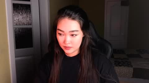 Snapshot of erica_wayne chatting on 02/14/25, 05:57 Erica Wayne online show from 02/14/25, 05:57