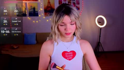 Snapshot of erica_winterr chatting on 02/09/25, 06:54 Erica Winterr online show from 02/09/25, 06:54