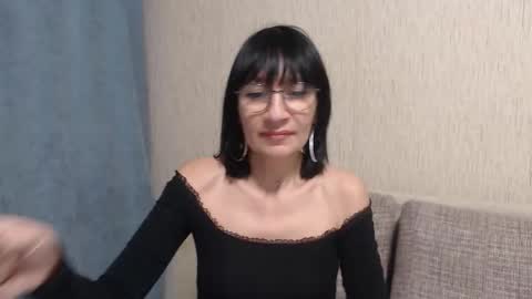 ericablack8 online show from 01/18/25, 05:59