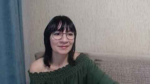 ericablack8 online show from 10/06/25, 07:28
