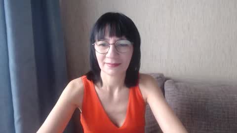 ericablack8 online show from 10/15/25, 09:42