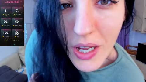 Erika online show from 01/16/26, 05:44