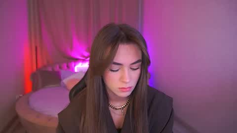 Snapshot of ericasin chatting on 09/29/25, 06:07 Erica online show from 09/29/25, 06:07