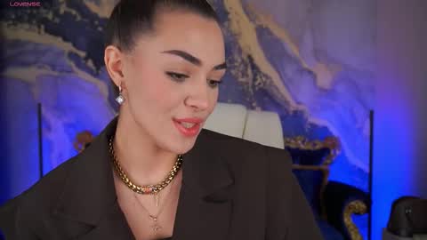 Snapshot of ericasin chatting on 10/02/25, 07:04 Erica online show from 10/02/25, 07:04