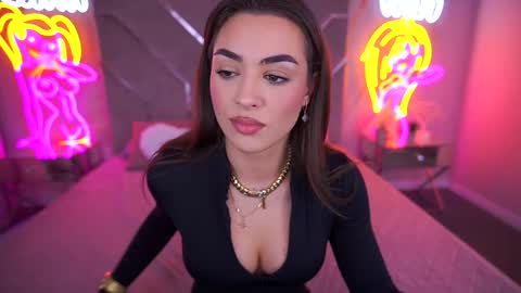 Erica online show from 11/22/25, 02:16