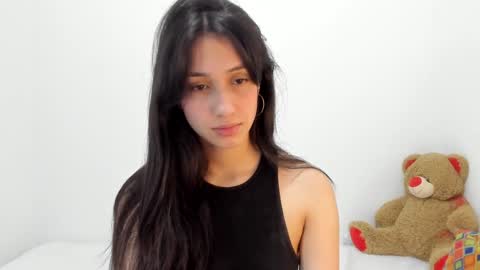 Snapshot of ericbana_ chatting on 01/30/25, 01:33 Dayanna online show from 01/30/25, 01:33