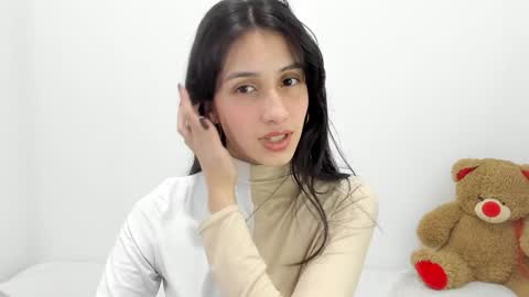 Snapshot of ericbana_ chatting on 02/07/25, 03:55 Dayanna online show from 02/07/25, 03:55