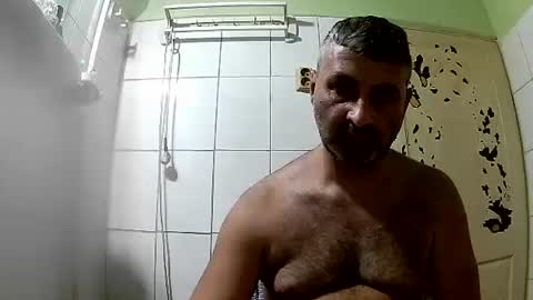 Snapshot of ericboy32 chatting on 12/03/24, 03:30 eric online show from 12/03/24, 03:30