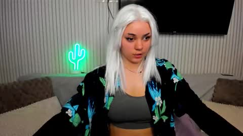 Snapshot of ericcahoff chatting on 10/23/25, 02:49 ericcahoff online show from 10/23/25, 02:49