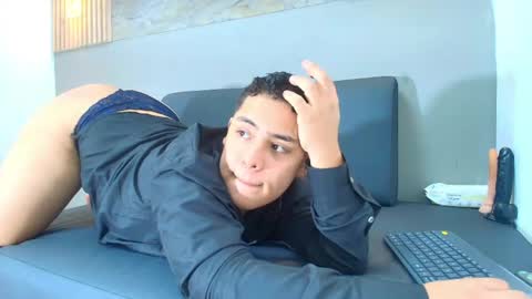 Erick online show from 04/17/26, 07:39