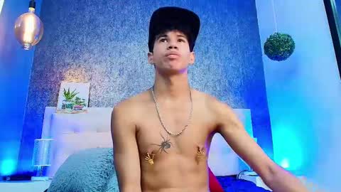   online show from 02/24/25, 09:32