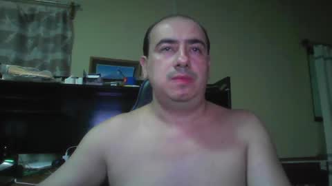 Snapshot of erik1781 chatting on 01/04/25, 01:21 erik1781 online show from 01/04/25, 01:21