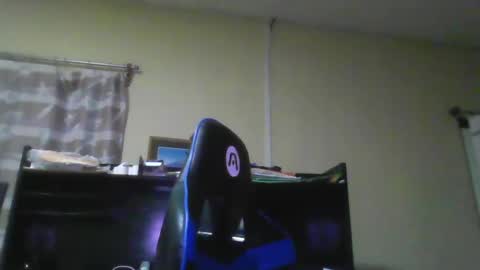 Snapshot of erik1781 chatting on 01/07/25, 05:54 erik1781 online show from 01/07/25, 05:54