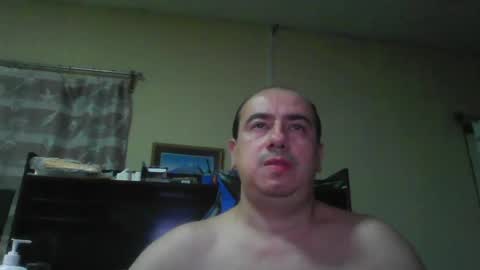 Snapshot of erik1781 chatting on 01/10/25, 04:44 erik1781 online show from 01/10/25, 04:44