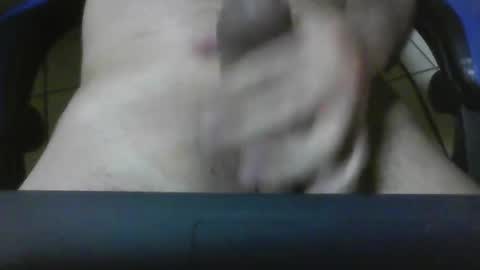 Snapshot of erik1781 chatting on 01/25/25, 03:19 erik1781 online show from 01/25/25, 03:19