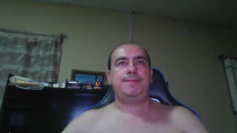 Snapshot of erik1781 chatting on 02/09/25, 03:53 erik1781 online show from 02/09/25, 03:53