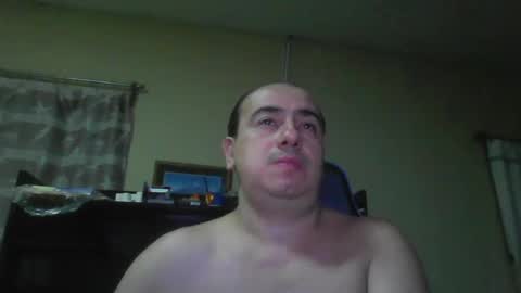 Snapshot of erik1781 chatting on 02/18/25, 04:04 erik1781 online show from 02/18/25, 04:04