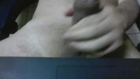 Snapshot of erik1781 chatting on 02/22/25, 04:29 erik1781 online show from 02/22/25, 04:29