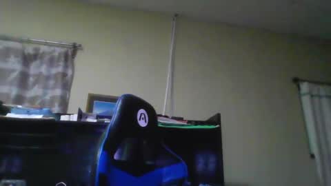 Snapshot of erik1781 chatting on 03/02/25, 05:12 erik1781 online show from 03/02/25, 05:12
